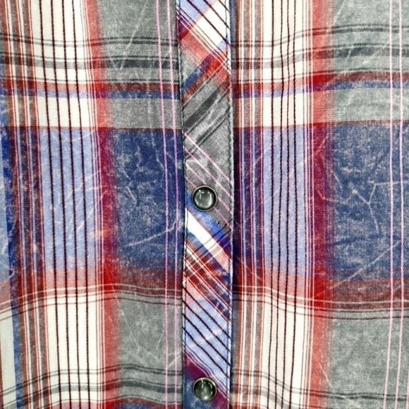 Adiktd Women's L Bling Western Button-Down Top - Picture 4 of 13